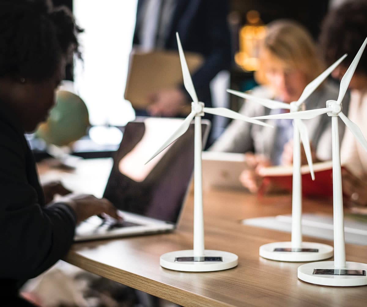 Desks-with-wind-turbines